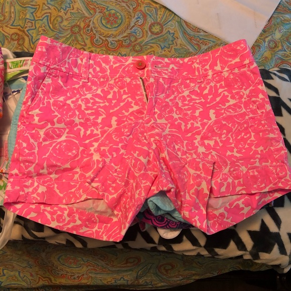 Lilly Pulitzer Shorts - Picture 1 of 1